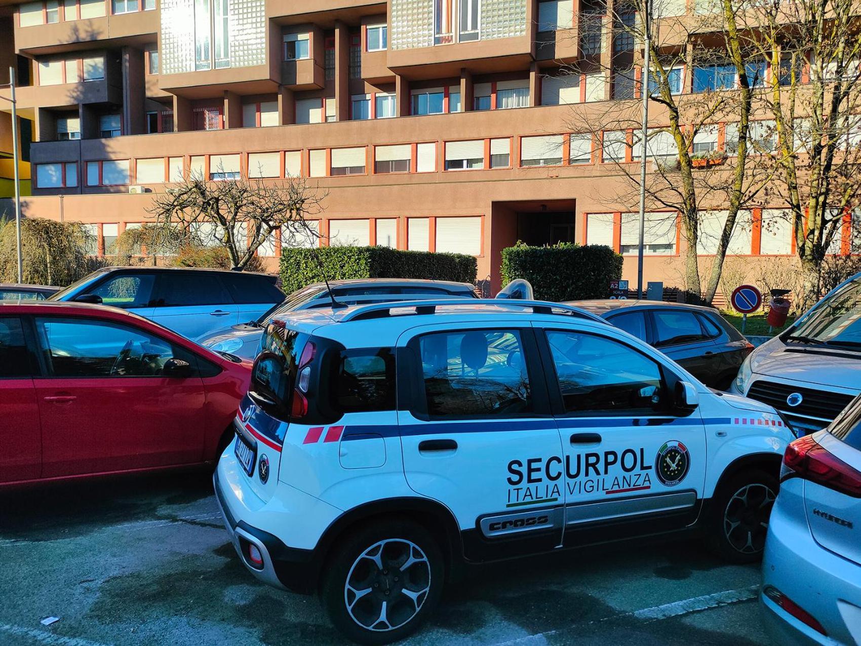 Milano San Siro-Rho Fiera-Parking&Security "Metro 200M"アパートメント エクステリア 写真
